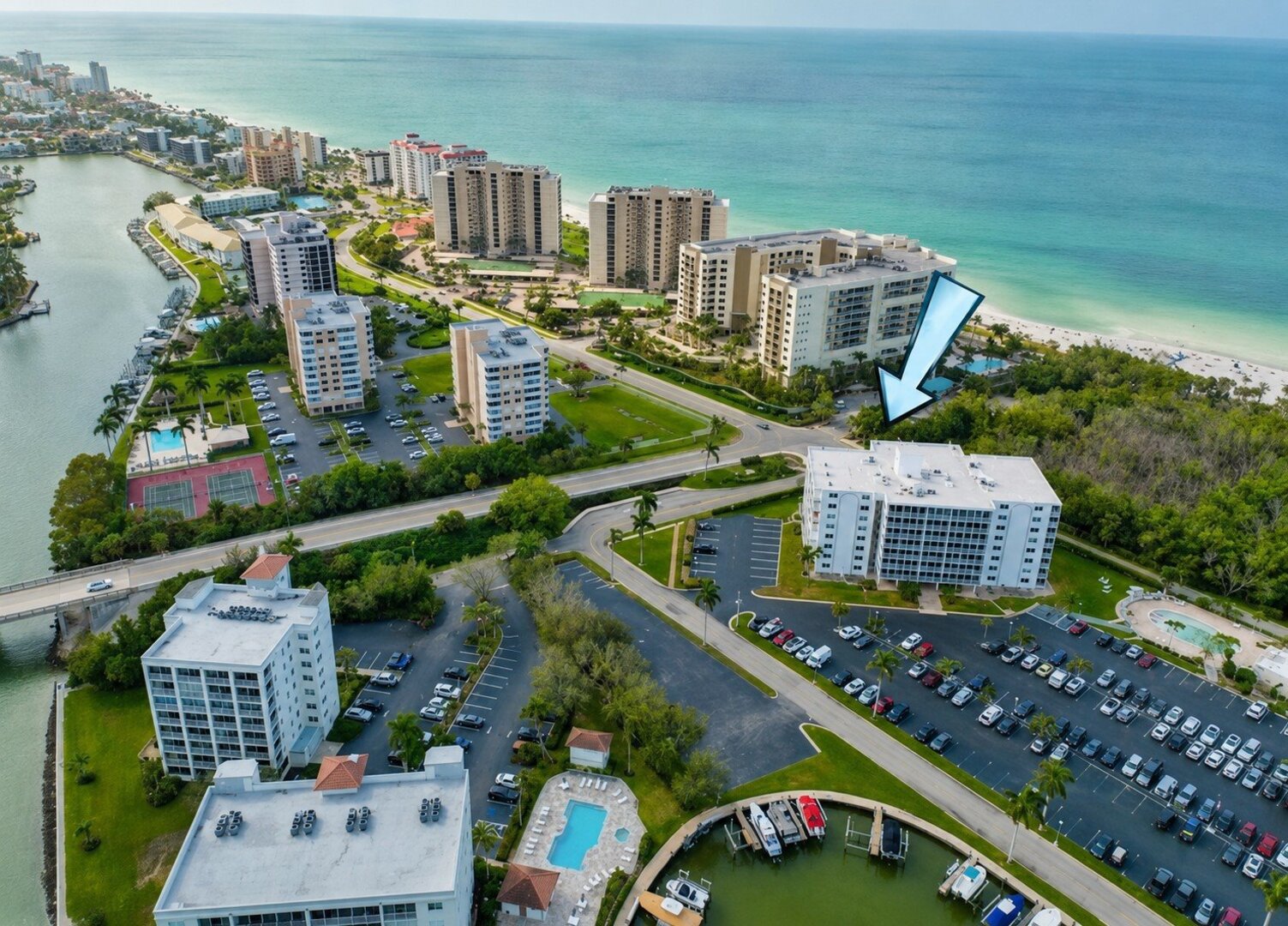 Vanderbilt Towers I-405 in Naples, FL