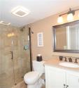 Gues bathroom