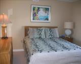 Guest Bedroom.Queen